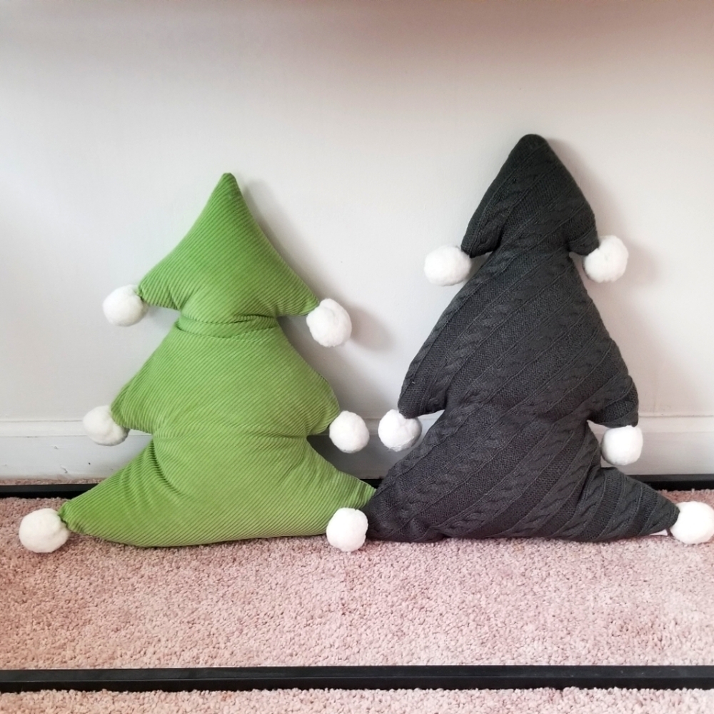 2 New Green Tree-Shaped Pillows set
